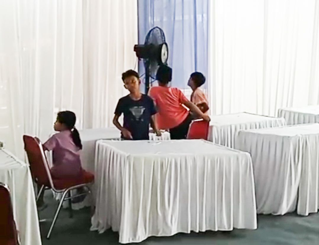 Sewa misty fan paket hemat untuk acara outdoor dan indoor