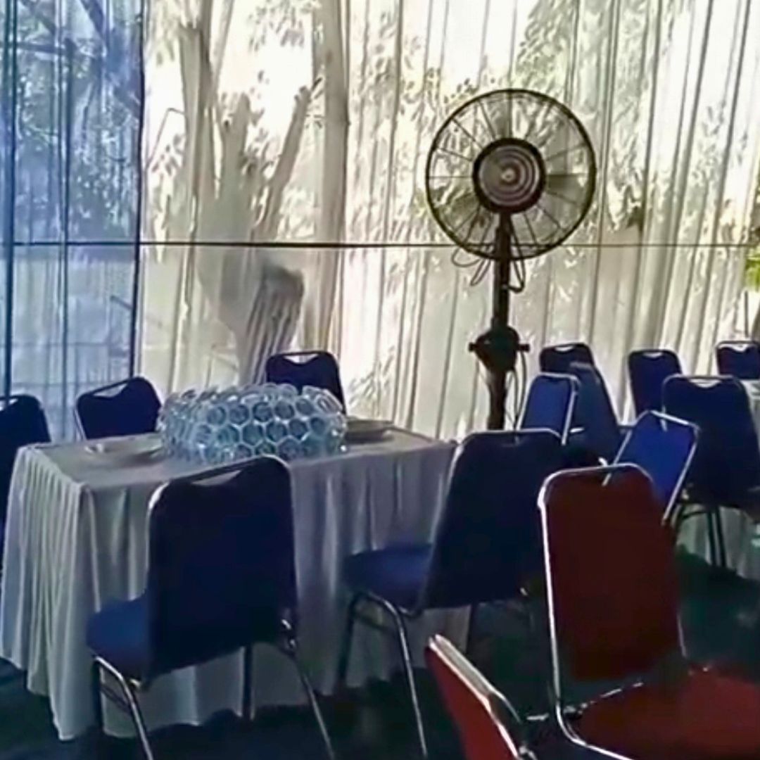 Misty Fan untuk event outdoor